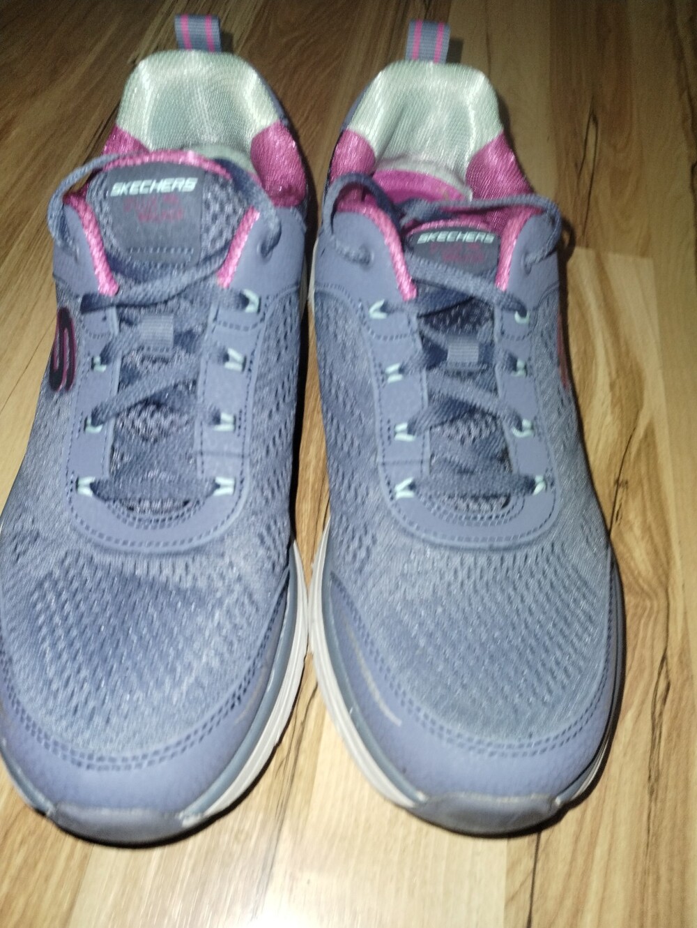 SKECHERS Women's Relaxed Fit: D'Lux Walker-Infinite Motion 9.5 - Picture 2 of 8